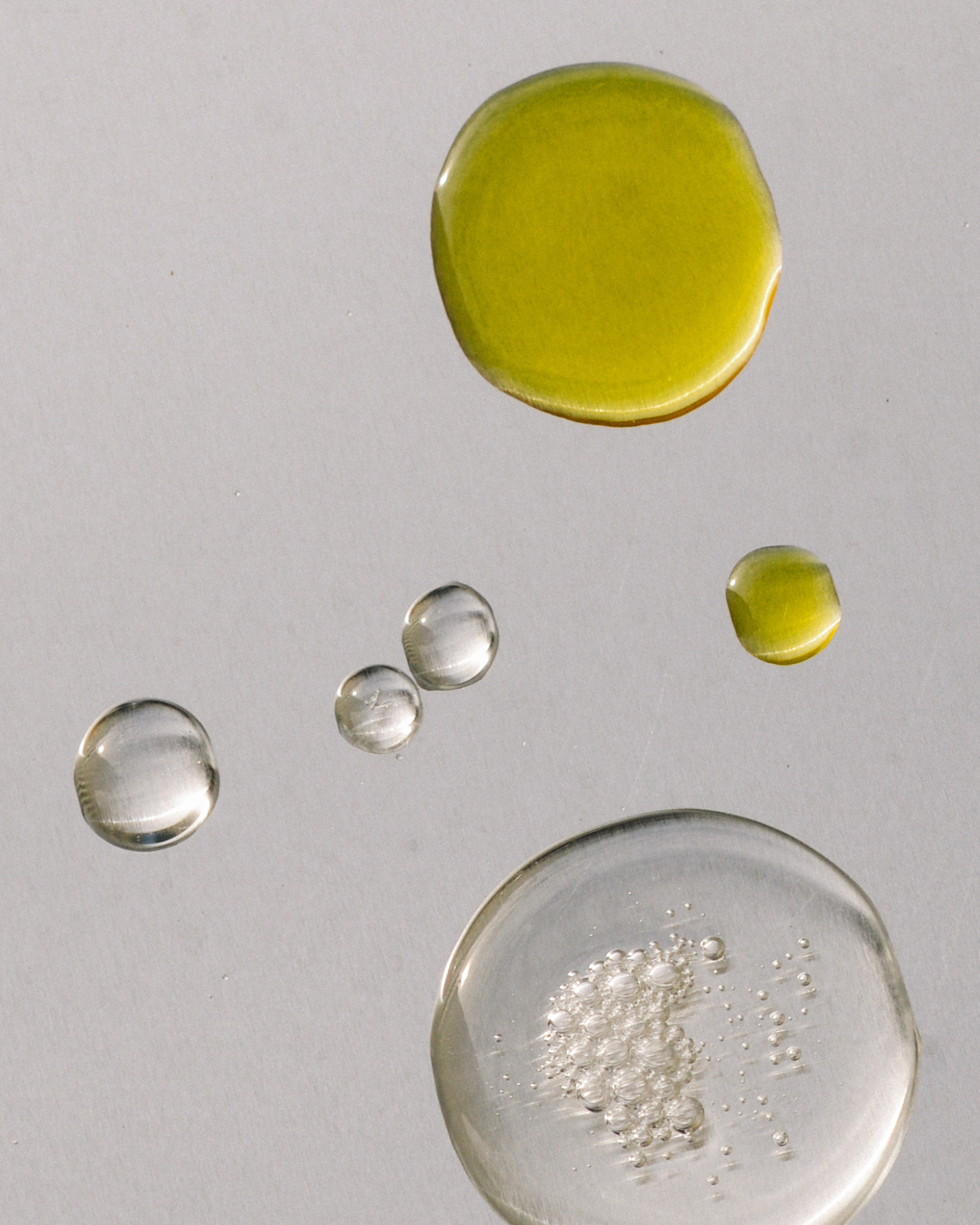 TRANSPARENCY, INCI AND INGREDIENTS — A CONVERSATION WITH HOLLY MOORE, THE INGREDIENTIST